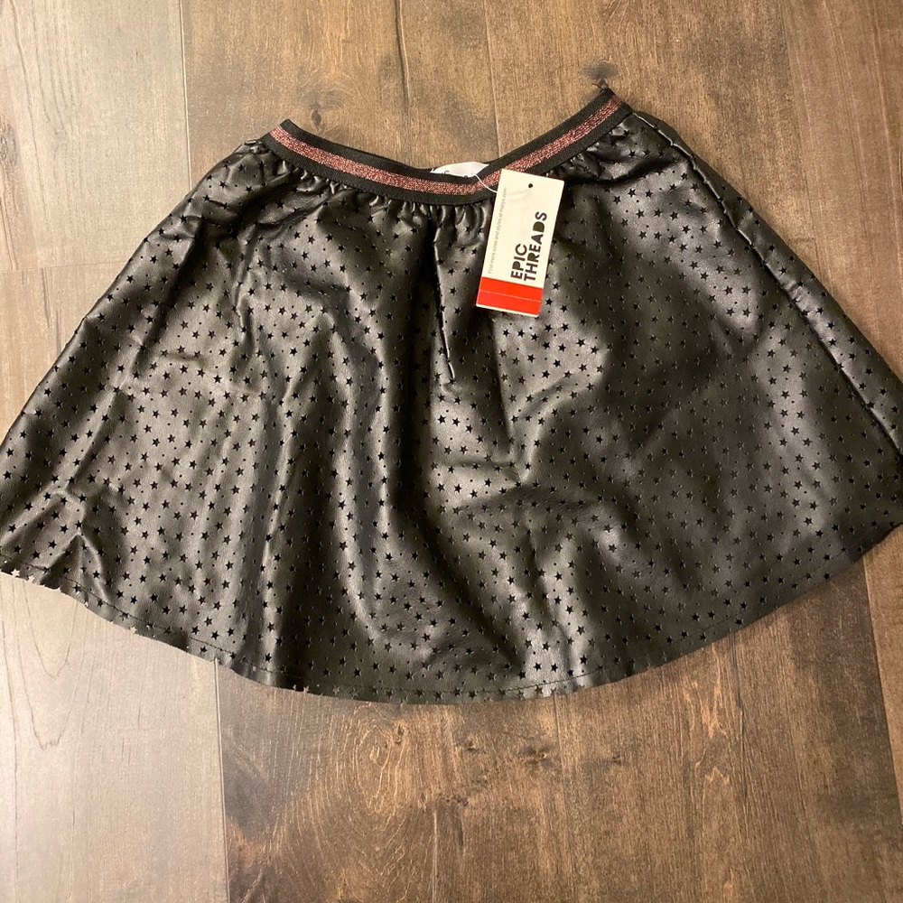 Girls faux leather skirt